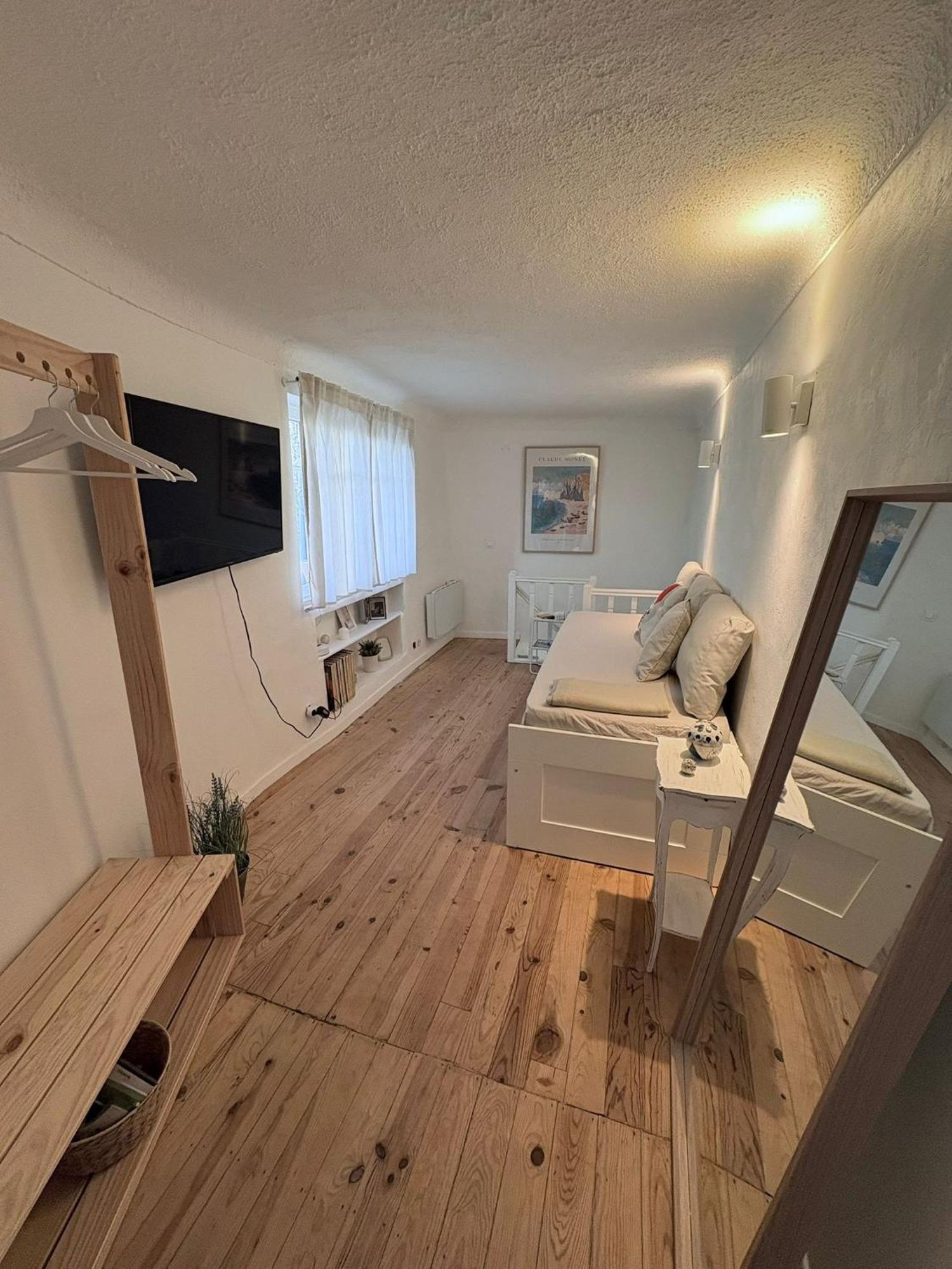 Duplex Au Pied Du Chateau Cagnes-sur-Mer Buitenkant foto